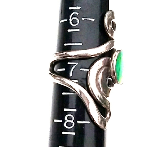 VINTAGE Artisan 925 Silver Green Stone Ring Unique *SALE PRICE THRU  FEB.19 ONLY - Picture 4 of 16